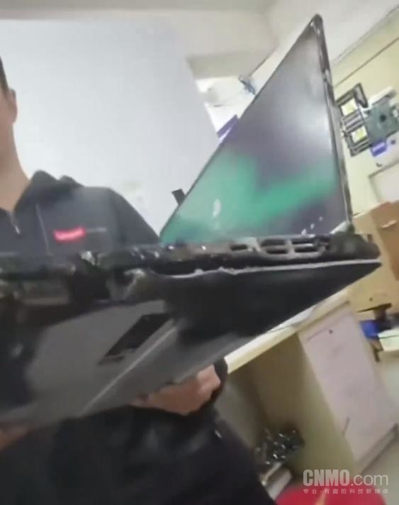 Lenovo Rescuer Y9000P can still turn on after a fire, the marketing director was shocked Lenovo Rescuer Y9000P can still turn on after a fire, the marketing director was shocked