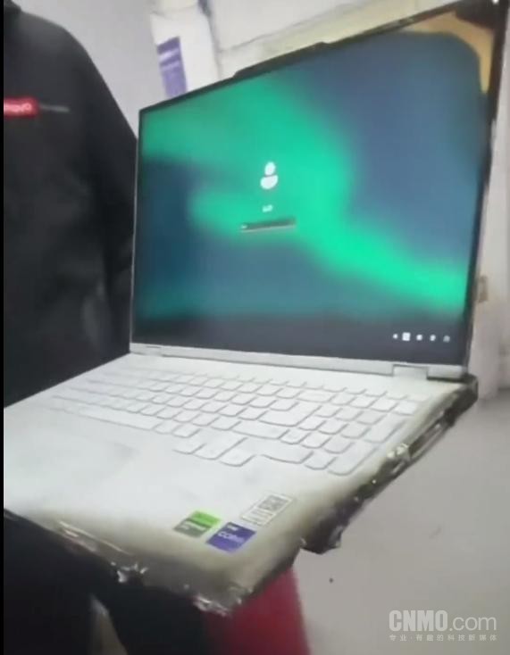 Lenovo Rescuer Y9000P can still turn on after a fire, the marketing director was shocked Lenovo Rescuer Y9000P can still turn on after a fire, the marketing director was shocked