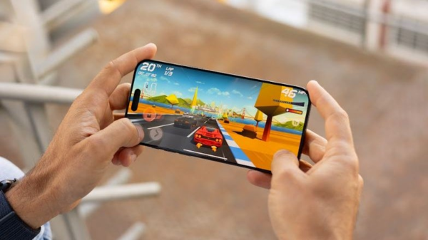 Morning Post: Huawei Trifold wins big prize, iOS 18.2 may be released ahead of schedule
