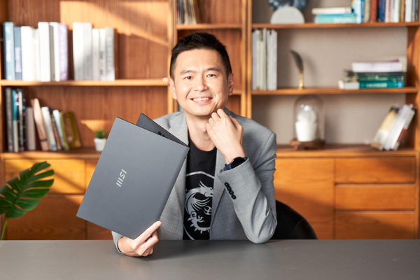 MSI Monarch 13 AI+ Evo is equipped with a processor specially designed for AI