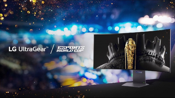Samsung and LG dominate the global gaming monitor market, accounting for more than one-third of the global market share
