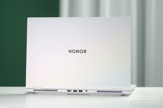 Honor MagicBook Pro 16 Experience: Ideal Light Performance Book