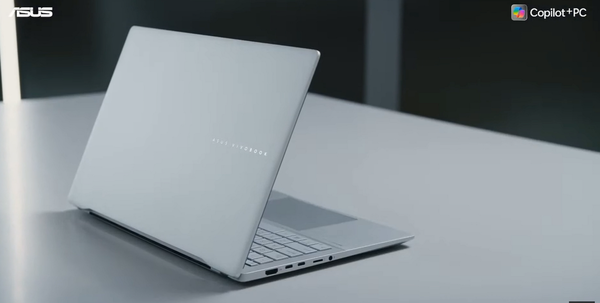 ASUS Fearless Pro 15 Qualcomm Edition