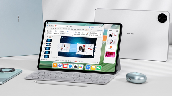 Both school creation and Huawei tablet help college students to bravely love and persevere in pursuing their dreams