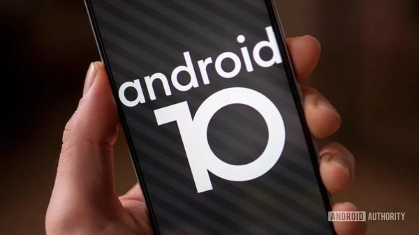 Take a look at the most exciting Android versions! 7 versions on Android 4.0 lead