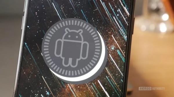 Take a look at the most exciting Android versions! 7 versions on Android 4.0 lead