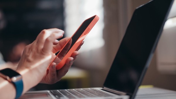Global laptop demand is expected to recover